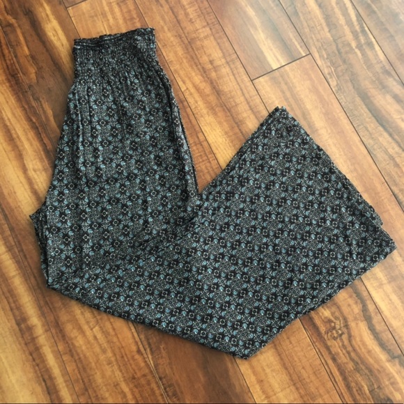 Brandy Melville Pants - Brandy Melville flowy pants | OS